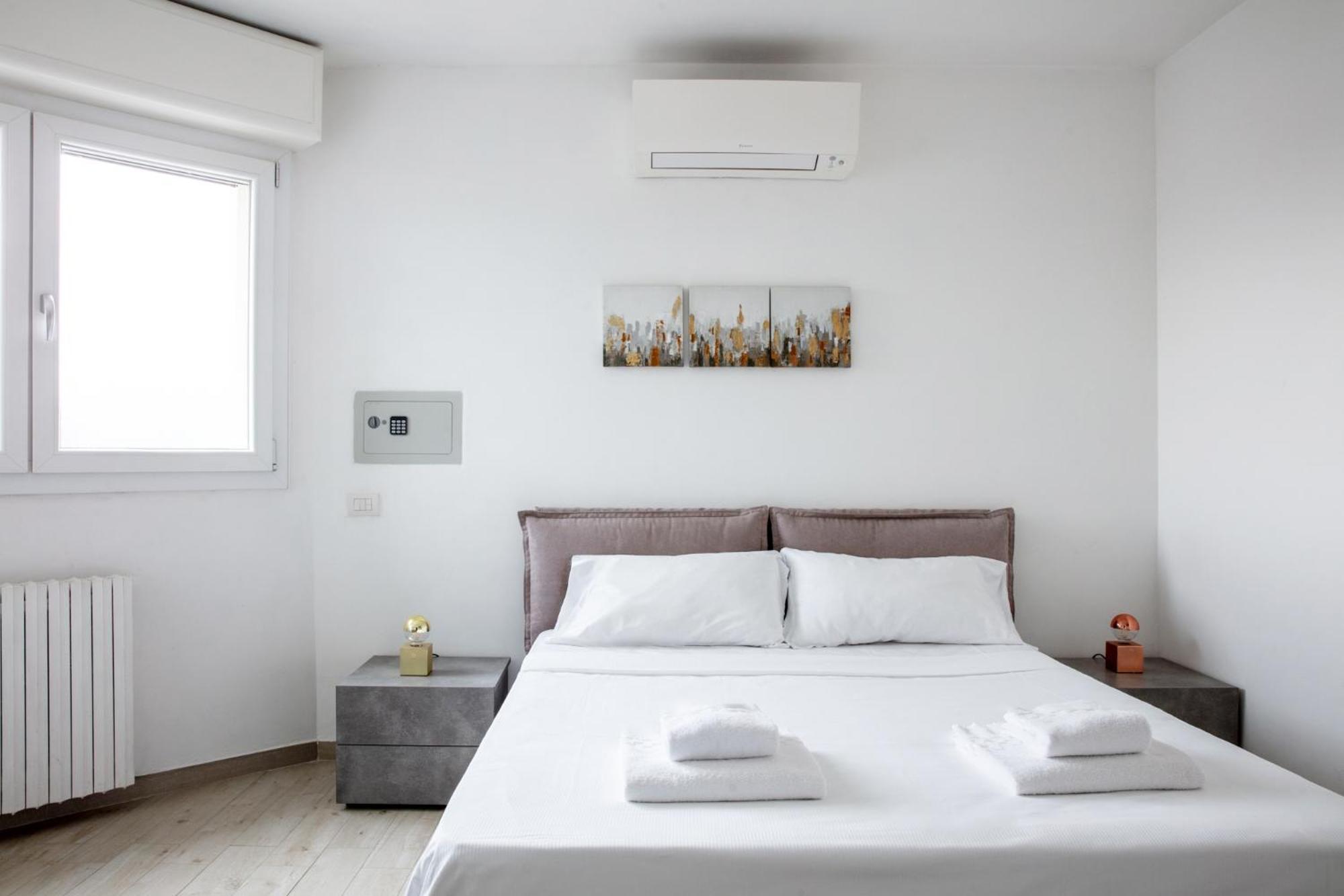 Dehomes - Porta Genova Luxury Stay Μιλάνο Εξωτερικό φωτογραφία